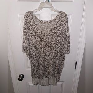 American eagle soft and sexy v neck.